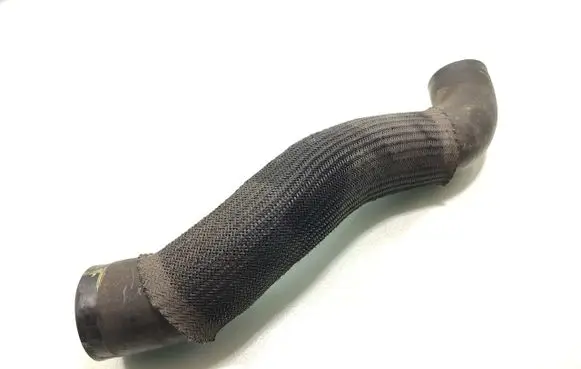 Intercooler hose/pipe