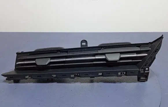 Audi Q4 Sportback e-tron Dashboard side air vent grill/cover trim 89B820951A