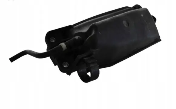 Vacuum air tank