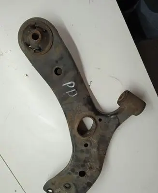 Front lower control arm/wishbone