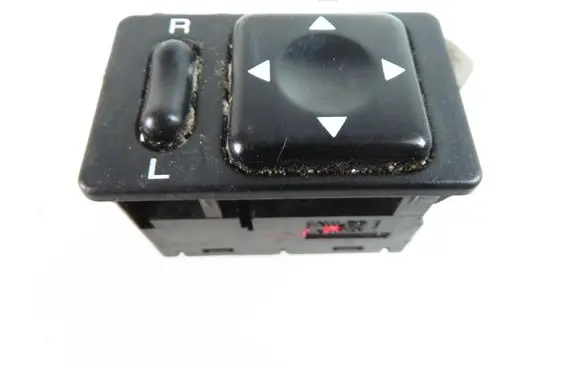Subaru Impreza II Wing mirror switch 