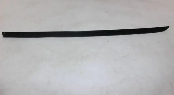 BMW 5 E60 E61 Windshield trim 7045447