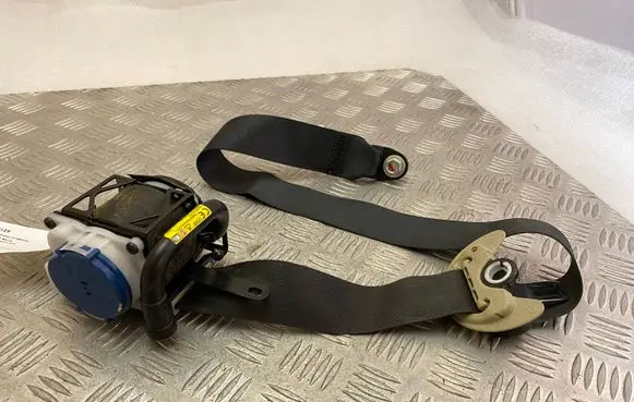 Mitsubishi Outlander Front seatbelt TKAH2EN305