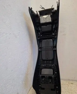 BMW 3 E92 E93 Center console 0001471037 58450713