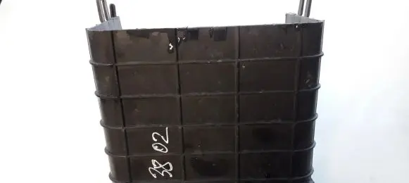 Volkswagen Golf V Battery box tray 1K0915336B