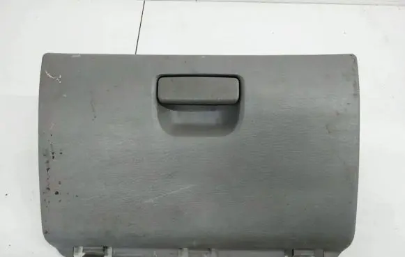Chrysler Voyager Glove box 