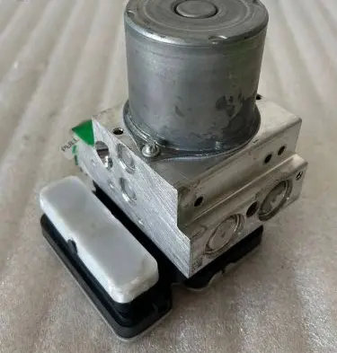 Audi A8 S8 D3 4E ABS Pump 4N0614517BR