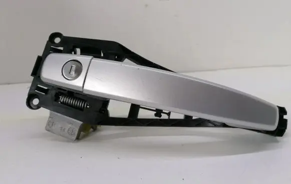 Opel Astra H Front door exterior handle