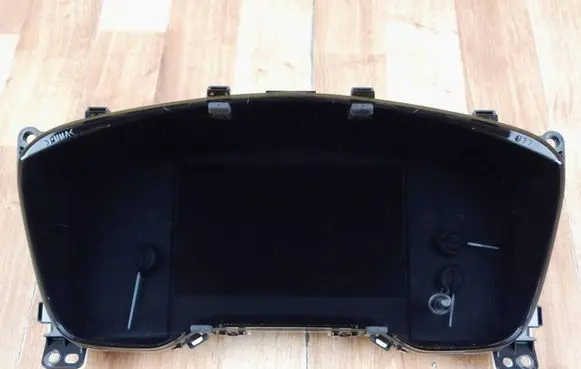 Speedometer (instrument cluster)