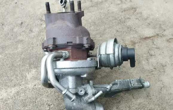 Honda CR-V Turbo 18900RFQG011M2