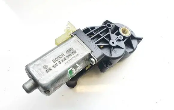 Mercedes-Benz R W251 Seat adjustment motor 0390203213 28064808-4