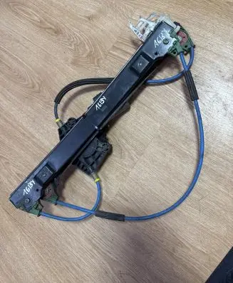 Fiat Stilo Front door window regulator with motor D251450001601 270701