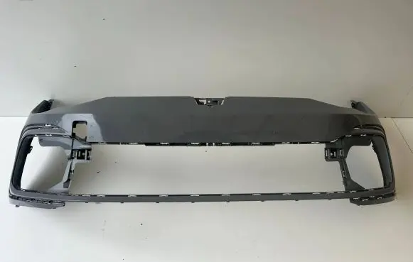 Volkswagen Golf VIII Front bumper 5H0807221G