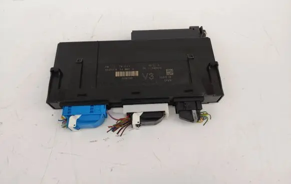 BMW 5 F10 F11 Central body control module 504D15F18 9384215