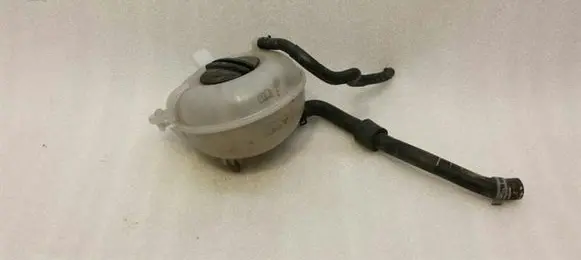 Audi TT TTS RS Mk3 8S Coolant expansion tank/reservoir 5Q0121407G