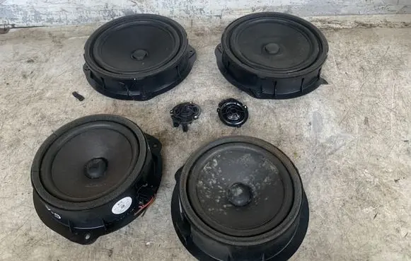 Seat Leon (5F) Audio system kit 