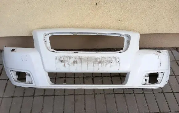 Volvo V50 Front bumper 30744976