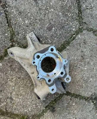 Volkswagen ID.4 Rear wheel hub spindle/knuckle 1EA436N