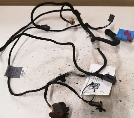Audi A4 S4 B8 8K Front door wiring loom 8K0971035