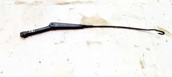 Audi A4 S4 B5 8D Front wiper blade arm 8d1955408