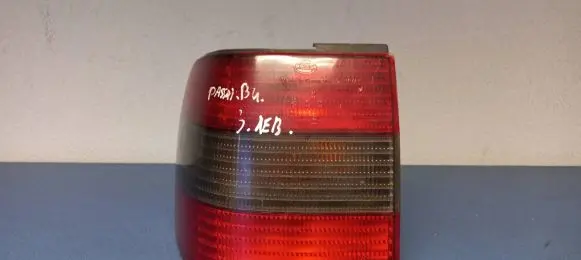 Volkswagen PASSAT B4 Rear/tail lights 3A5945257