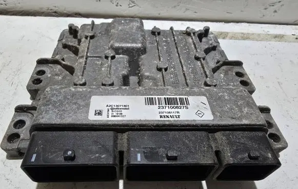 Renault Master III Engine control unit/module 237106117R A2C13071801 237100827S