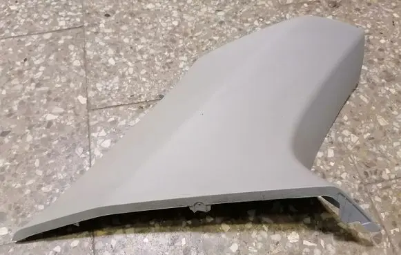 BMW X5 E70 (B) pillar trim (top) 51437141497