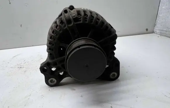 Audi A3 S3 8P Generator/alternator 06F903023E 403009925 2542730B