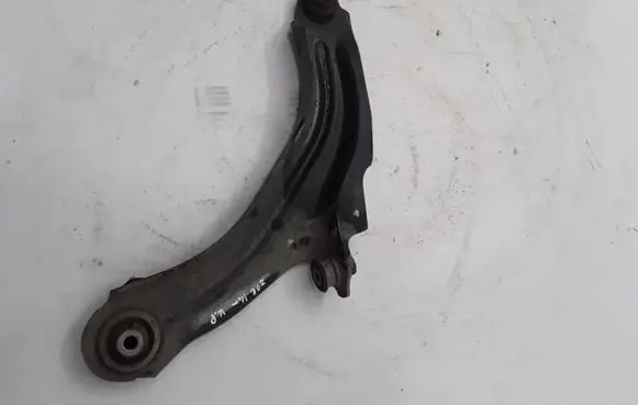 Renault Zoe Front lower control arm/wishbone 545050399R