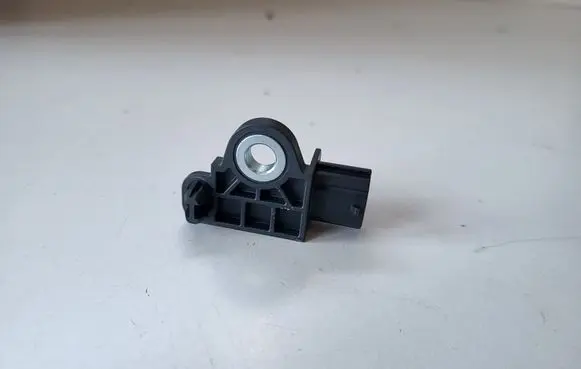 Nissan X-Trail T32 Airbag deployment crash/impact sensor 988303RA0A