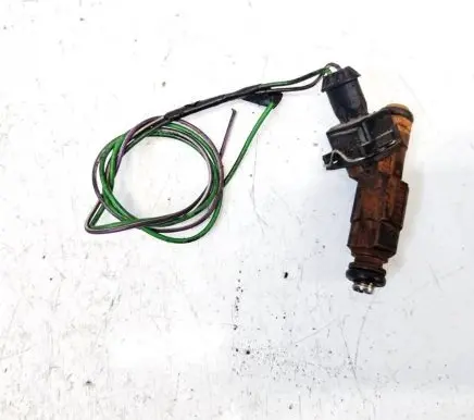 Volvo S70 V70 V70 XC Fuel injector 0280155831 9186340