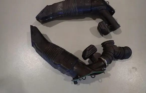 Porsche Cayman 981 Air intake duct part 98111002203
