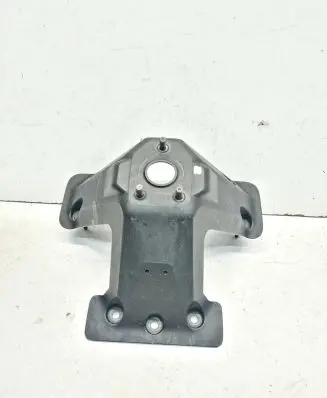 Land Rover Defender Spare wheel mounting bracket L8B2-470K02-AC