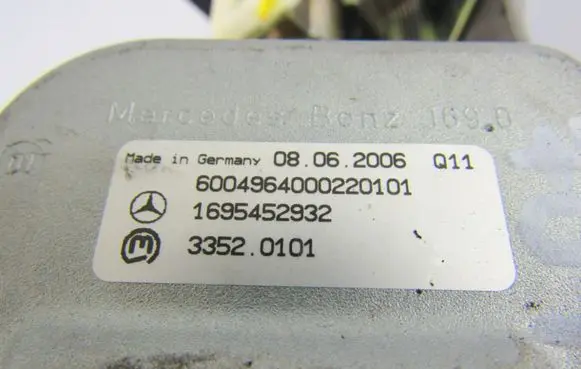 Mercedes-Benz B W245 Electric power steering pump 1695452932