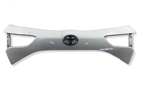 Toyota Yaris Tailgate trim 768110DA30