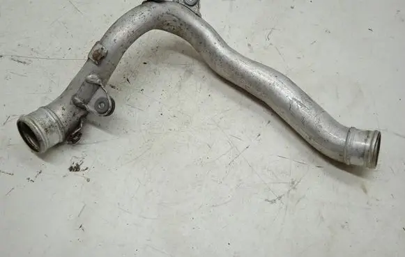 Volkswagen Golf V Intercooler hose/pipe