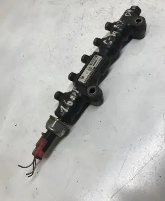 Ford Focus C-MAX Fuel main line pipe