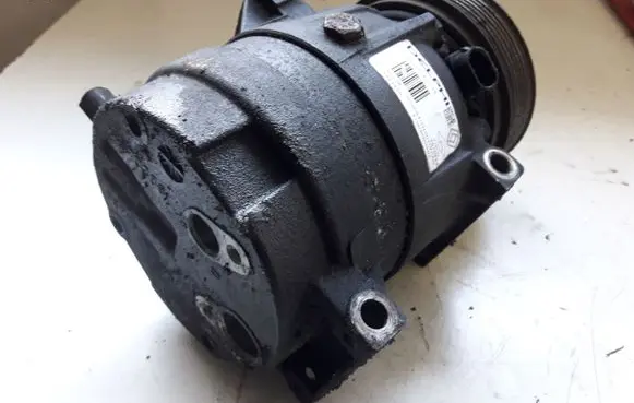 Renault Laguna II Air conditioning (A/C) compressor (pump) 03146212911