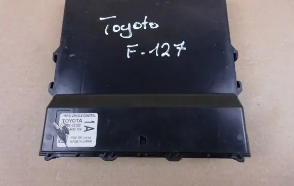 Toyota RAV 4 (XA50) Other control units/modules 8998142190