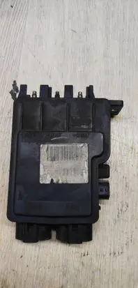 Renault Latitude (L70) Power management control unit 243800002r