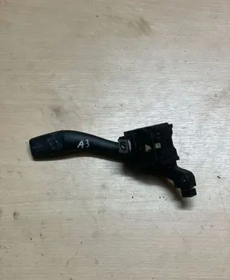 Audi A3 S3 8P Indicator stalk 8P0953513E 10002271 00227102047687