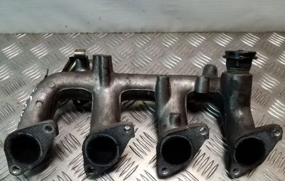 Hyundai Galloper Intake manifold