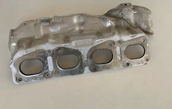 Mercedes-Benz CLA C117 X117 W117 Exhaust heat shield A2701420480