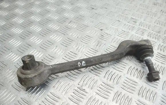 BMW 1 E81 E87 Front lower control arm/wishbone 6763700R