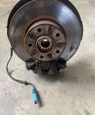 BMW X1 E84 Front wheel hub 6788700