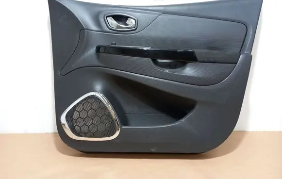 Renault Captur Front door card panel trim 156067371