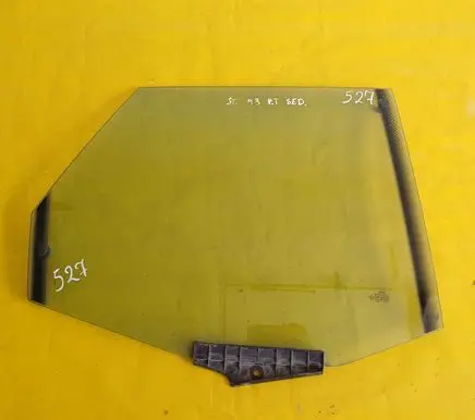Audi 80 90 B3 Rear door window glass