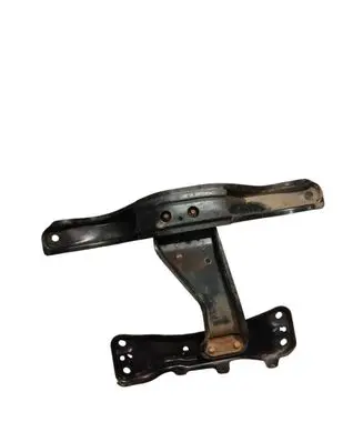 Subaru Impreza III Gearbox mounting bracket