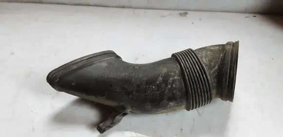Audi A8 S8 D4 4H Air intake duct part 4H0129509C