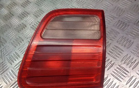 Mercedes-Benz E W210 Rear tail light reflector 